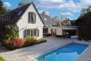 Villa mit Parkgrundstück und Außenschwimmbad in Meerbusch - Büderich – Die vollständige Adresse der Immobilie erhältst du vom Anbieter., 40667 Meerbusch – Vorschaubild 34