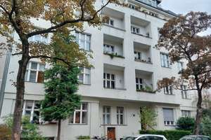 Altbauklassiker mit Aufzug und Balkon– 147 m² in Wilmersdorf nahe Kurfürstendamm