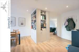 Bielefeld-Hoberge - Top-Lage am Wald: 3 Zimmer-Wohnung mit drei Balkonen und Loggia – 33619 Dornberg, Bielefeld – Vorschaubild 14