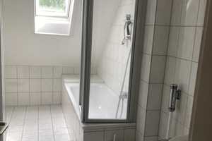 Ruhige Dachgeschoß-Wohnung mit EBK in bester Lage von Rüttenscheid  - Ideal für Singles oder Paare – Von-Einem-Strasse 13, 45130 Essen – Vorschaubild 9