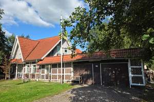 Landhaus mit viel Nutzfläche in der Gemeinde Stadland – 26936 Stadland – Vorschaubild 1