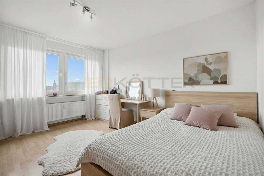 Immobilie in Pinneberg - Charmante 3,5-Zimmer-Wohnung mit Loggia und Weitblick – attraktive Kapitalanlage nahe Hamburg - Bild 1