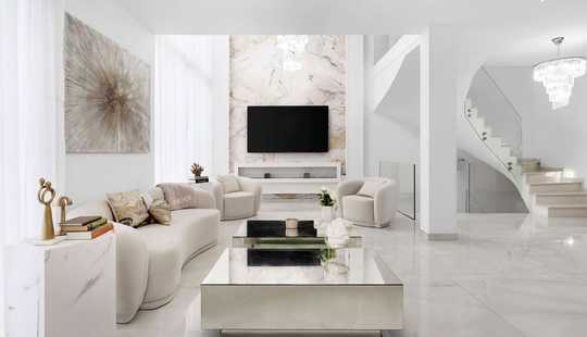 Bild von LUXUS IN LANGEN 💫 Designer-Einfamilienhaus mit Pool, Photovoltaikanlage u.v.m.!