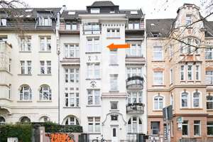 Hier macht´s die Lage -
vermietete Wohnung mit Altbaucharme!