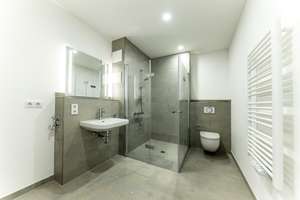 Ein Atelier über den Dächern: 1-Zimmer-Studio mit Dachterrasse – Die vollständige Adresse der Immobilie erhältst du vom Anbieter., 81673 Josephsburg, München – Vorschaubild 9