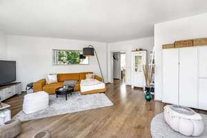 Penthouse-Flair in Düsseltal – lichtdurchflutete Dachgeschosswohnung mit Sonnenterrasse & Balkon – Die vollständige Adresse der Immobilie erhältst du vom Anbieter., 40237 Düsseltal, Düsseldorf – Vorschaubild 7