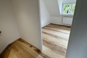 Renovierte Doppelhaushälfte mit Garten und Garage in München Laim – Die vollständige Adresse der Immobilie erhältst du vom Anbieter., 80689 St. Ulrich, München – Vorschaubild 12