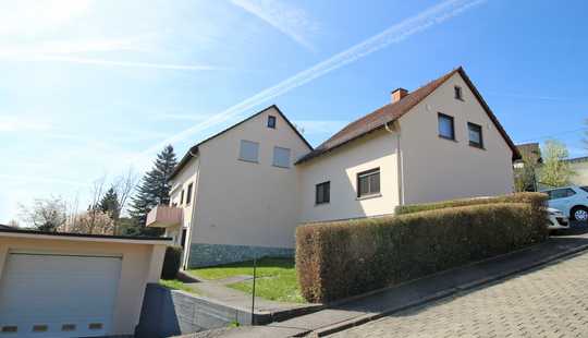 Bild von Attraktives Mehrfamilienhaus-Ensemble in gepflegtem Zustand