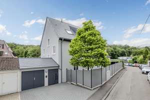 Historischer Charme trifft moderne Technik – umfassend saniertes Zweifamilienhaus – Die vollständige Adresse der Immobilie erhältst du vom Anbieter., 70195 Botnang-Süd, Stuttgart – Vorschaubild 18
