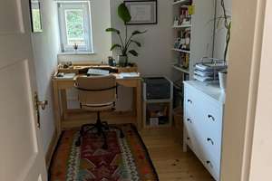 Helle 3 Zimmer-Altbauwohnung mit Balkon und schönen Holzdielen und Gartenmitbenutzung! Lange Gasse – Lange Gasse 16, 86152 Georgs- und Kreuzviertel, Augsburg – Vorschaubild 4