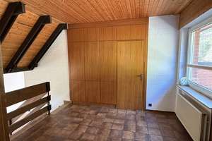 Gepflegtes Einfamilienhaus mit zwei Garagen in Höxter-Lütmarsen – Die vollständige Adresse der Immobilie erhältst du vom Anbieter., 37671 Höxter – Vorschaubild 7