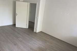 Frisch modernisierte 2-Zimmer-Wohnung in Stadtlage – Weitmarer Str. 137, 44795 Weitmar-Mitte, Bochum – Vorschaubild 3