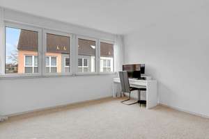 Sofort bezugsfertig! Modernisiertes Reihenendhaus mit Carport, Stellplatz und Garten – Die vollständige Adresse der Immobilie erhältst du vom Anbieter., 95448 Oberskonnersreuth, Bayreuth – Vorschaubild 6