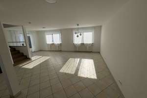 Modern Semi-Detached House with 4 Bedrooms, Large Terrace and Garden – 71144 Steinenbronn – Vorschaubild 4
