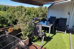 Modernes Penthouse mit Einbauküche und 2 Balkonen in Düsseldorf-Gerresheim – Die vollständige Adresse der Immobilie erhältst du vom Anbieter., 40625 Gerresheim, Düsseldorf – Vorschaubild 2