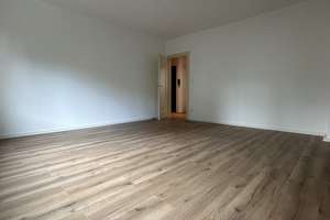 Helle 4-Zimmer-Wohnung im Dachgeschoss – modernisiert, ca. 104 m² – Königsbergerstr. 38, 42277 Oberbarmen, Wuppertal – Vorschaubild 41