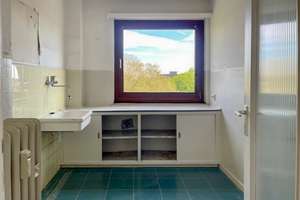 Braunsfeld 2 Zimmer-Eigentumswohnung mit Südloggia in beliebter Lage – Die vollständige Adresse der Immobilie erhältst du vom Anbieter., 50933 Braunsfeld, Köln – Vorschaubild 6