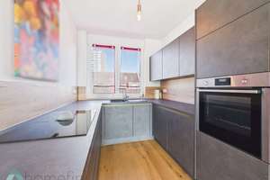 Bezugsfertige Penthousewohnung Lichtdurchflutet mit Blick ins Grüne Im beliebten Kölner Süden – 50969 Zollstock, Köln – Vorschaubild 14