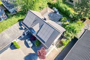 Provisionsfrei! Einfam.-, Zweifamilienhaus oder 2-Generationen-Wohnen! Bereits umfangreich saniert! – Am Holzbach 67, 33378 Rheda-Wiedenbrück – Vorschaubild 3