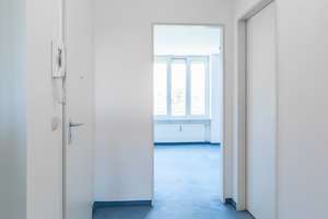 Von Privat: Ideal für Sportliche - modernisierte 2-Zi mit EBK am Naturschutzgebiet – Boris-Blacher-Straße 21, 80939 Freimann, München – Vorschaubild 11