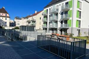 Voll-möblierte 1-Zimmer-Wohnung mit Balkon und Einbauküche für Studenten / Azubis – Höchstetterstraße 22, 86154 Links der Wertach-Süd, Augsburg – Vorschaubild 13