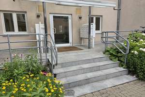 Zentrale, lichtdurchflutete Wohnung im Betreuten Wohnen (seniorengerecht) – Hauptstr. 109, 69214 Eppelheim – Vorschaubild 1