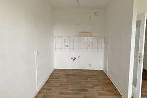 Alles ganz nah - Wohnung mit guter Anbindung zur Infrastruktur – Hermann-Danz-Straße 15, 7629 Hermsdorf – Vorschaubild 3