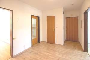 Schöne 3-Zimmer-83 m²-Erdgeschosswohnung in zentraler Lage von Oldenburg mit Hochterrasse – Die vollständige Adresse der Immobilie erhältst du vom Anbieter., 26121 Ziegelhof, Oldenburg (Oldenburg) – Vorschaubild 9