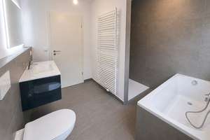 Sanierte 3-Zi.-Wohnung mit Südbalkon, EBK und Garage – Reutesteig 3, 78315 Radolfzell am Bodensee – Vorschaubild 5