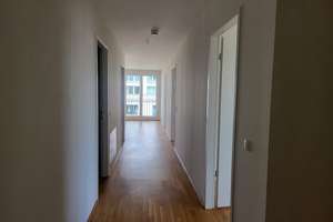 Große attraktive 4 Zimmer  Wohnung mit großer, charmanter Terrasse – Constanze-Hallgarten-Str 46, 81379 Obersendling, München – Vorschaubild 12
