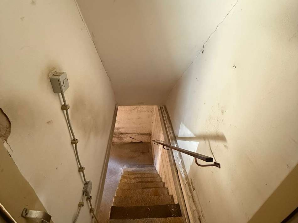 5e7992d8-c056-48d0-b754-1a2335