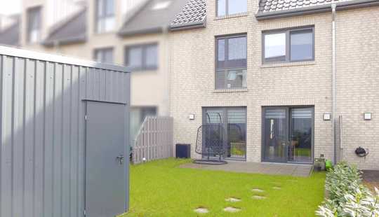 Bild von Energieeffizientes Wohnen: Modernes KfW-55-Reihenmittelhaus in Oldenburg-Eversten
