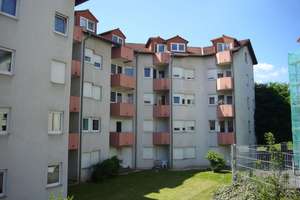 Gemütliche 2 Zimmer-Wohnung mit Balkon in guter Lage zum UKGM, Wingertshecke 9, Gießen – 35392 Gießen-Süd, Gießen – Vorschaubild 1