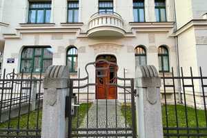 Property thumbnail 1