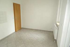 Schöne große Räume + Balkon + modernes Wannenbad – Klarastraße 44, 9131 Hilbersdorf, Chemnitz – Vorschaubild 10