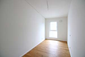 Ab 01.11.2026: Dachgeschoss-Wohntraum mit Süd-Balkon, Abendsonne, Aufzug, Tiefgarage + Wallbox! – Die vollständige Adresse der Immobilie erhältst du vom Anbieter., 15711 Königs Wusterhausen – Vorschaubild 22