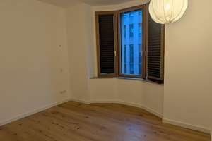 Wohnen mit Charakter: Hochwertig sanierte 2-Zimmerwohnung – Kasernenstraße 17-19, 40213 Carlstadt, Düsseldorf – Vorschaubild 11