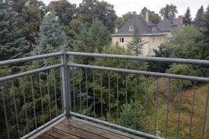 Stilvoll saniert: 3-Zimmer-Dachgeschosswohnung in Chemnitz