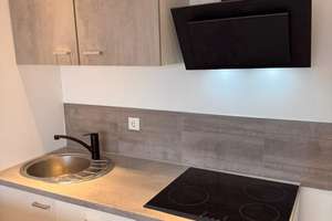 Modernisiertes, möbliertes Apartment mit Panoramablick über Karlsruhe - Weststadt – Liebigstrasse 12, 76135 Weststadt, Karlsruhe – Vorschaubild 4