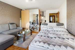 Attraktive Kapitalanlage nahe Daimler: 1-Zimmer-Wohnung mit Balkon und Stellplatz – Die vollständige Adresse der Immobilie erhältst du vom Anbieter., 70372 Untertürkheim (Ortsteil), Stuttgart – Vorschaubild 3