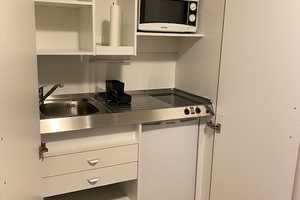NUR FÜR STUDENTEN! / STUDENTS ONLY! Möbliertes, zentral gelegenes Zimmer in 3er Mädels-WG – Hauptstrasse 103, 91054 Erlangen – Vorschaubild 5