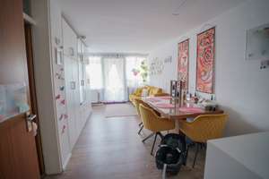 1,5-Zimmer-Wohnung mit Südbalkon, Donau-Blick, Aufzug und Stellplatz