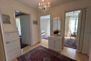 Wohnen mit  Stil und Charme! Elegante 3-Zi-Wohnung/ großer Balkon in anspruchsvoller Wohnanlage ! – Die vollständige Adresse der Immobilie erhältst du vom Anbieter., 80992 Moosach-Bahnhof, München – Vorschaubild 2