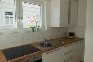 Bestlage Bad Godesberg, 2 Zimmer,Küche mit EBK, Bad, Balkon