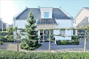 Neuwertiges, energieeffizientes Einfamilienhaus mit Garage in kinderfreundlicher Umgebung – Brehmstraße 1, 47559 Kranenburg – Vorschaubild 3
