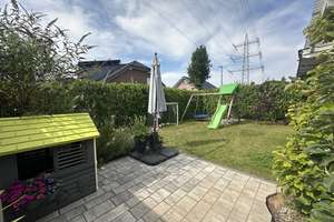 Freistehend & familienfreundlich! Neuwertiges Einfamilienhaus unweit des Rheins in Bornheim-Widdig! – Die vollständige Adresse der Immobilie erhältst du vom Anbieter., 53332 Bornheim – Vorschaubild 4
