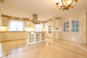 Stilvolle Villa mit großem Garten und Garage in Hamburg-Volksdorf – Hamburg – Vorschaubild 19