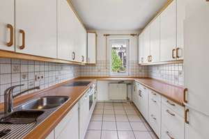 Großzügige Terrassenwohnung in Urdenbach – Die vollständige Adresse der Immobilie erhältst du vom Anbieter., 40593 Urdenbach, Düsseldorf – Vorschaubild 7