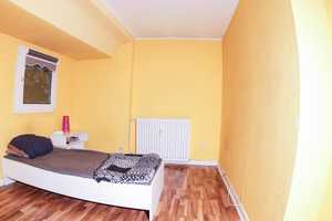 EINE SCHÖNE ECKE : Freistehendes Dreifamilienhaus mit Potenzial - Duisburg Aldenrade - von Privat – Heinestraße 30, 47179 Duisburg – Vorschaubild 19
