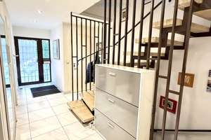 Großzügiges Reihenmittelhaus mit Einliegerwohnung & Ausbaureserve, Garten & Garage, in Nähe Ruhrpark – Die vollständige Adresse der Immobilie erhältst du vom Anbieter., 46049 Alstaden-Ost, Oberhausen – Vorschaubild 3